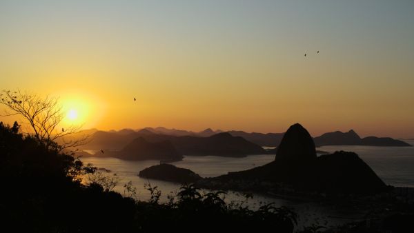 Sunrise Breakfast at Mirante Dona Marta